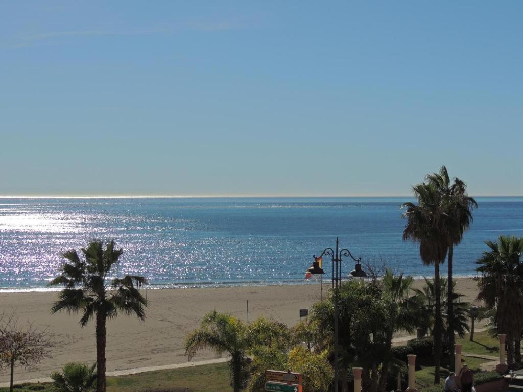 Benalmadena Beach Apartamento Con Vistas Al Mar Y Parking Privado Incluido Bagian luar foto