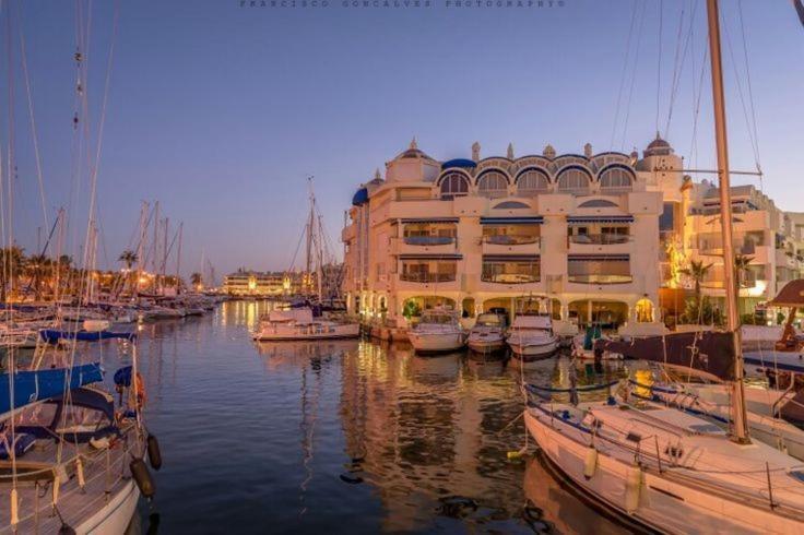 Benalmadena Beach Apartamento Con Vistas Al Mar Y Parking Privado Incluido Bagian luar foto