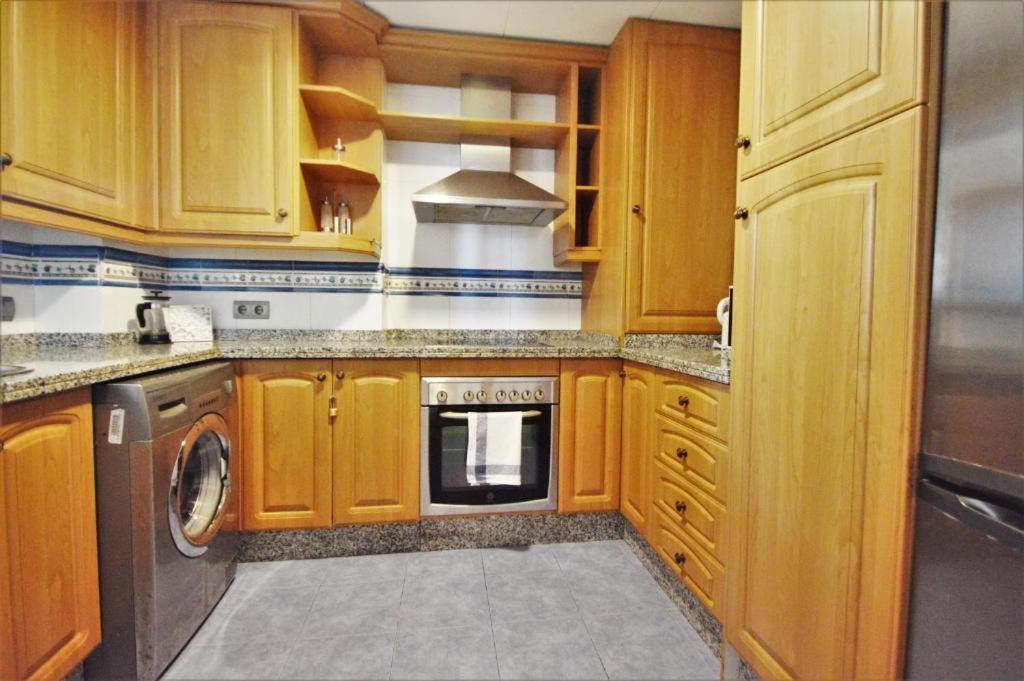 Benalmadena Beach Apartamento Con Vistas Al Mar Y Parking Privado Incluido Bagian luar foto