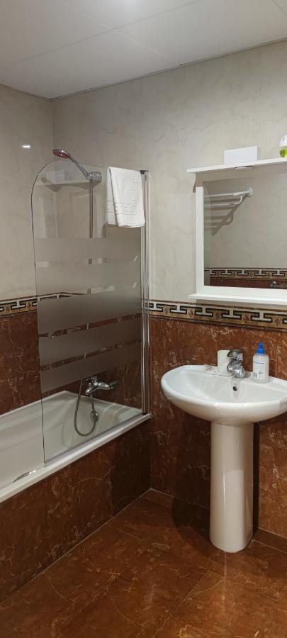 Benalmadena Beach Apartamento Con Vistas Al Mar Y Parking Privado Incluido Bagian luar foto